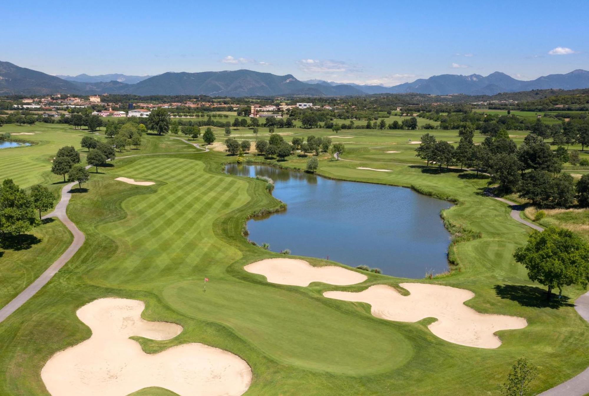 Qc Termegarda Spa & Golf Resort Calvagese Della Riviera Ngoại thất bức ảnh