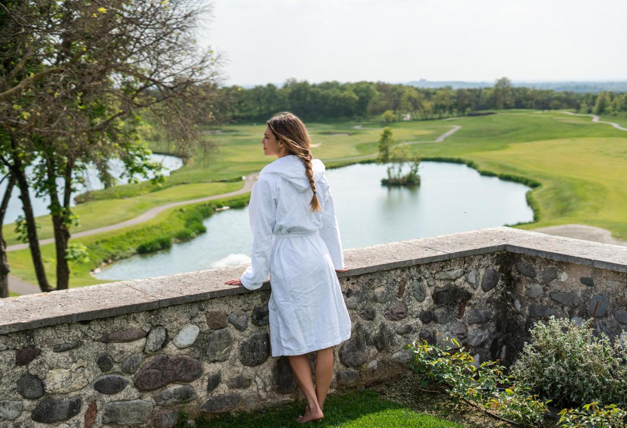 Qc Termegarda Spa & Golf Resort Calvagese Della Riviera Ngoại thất bức ảnh