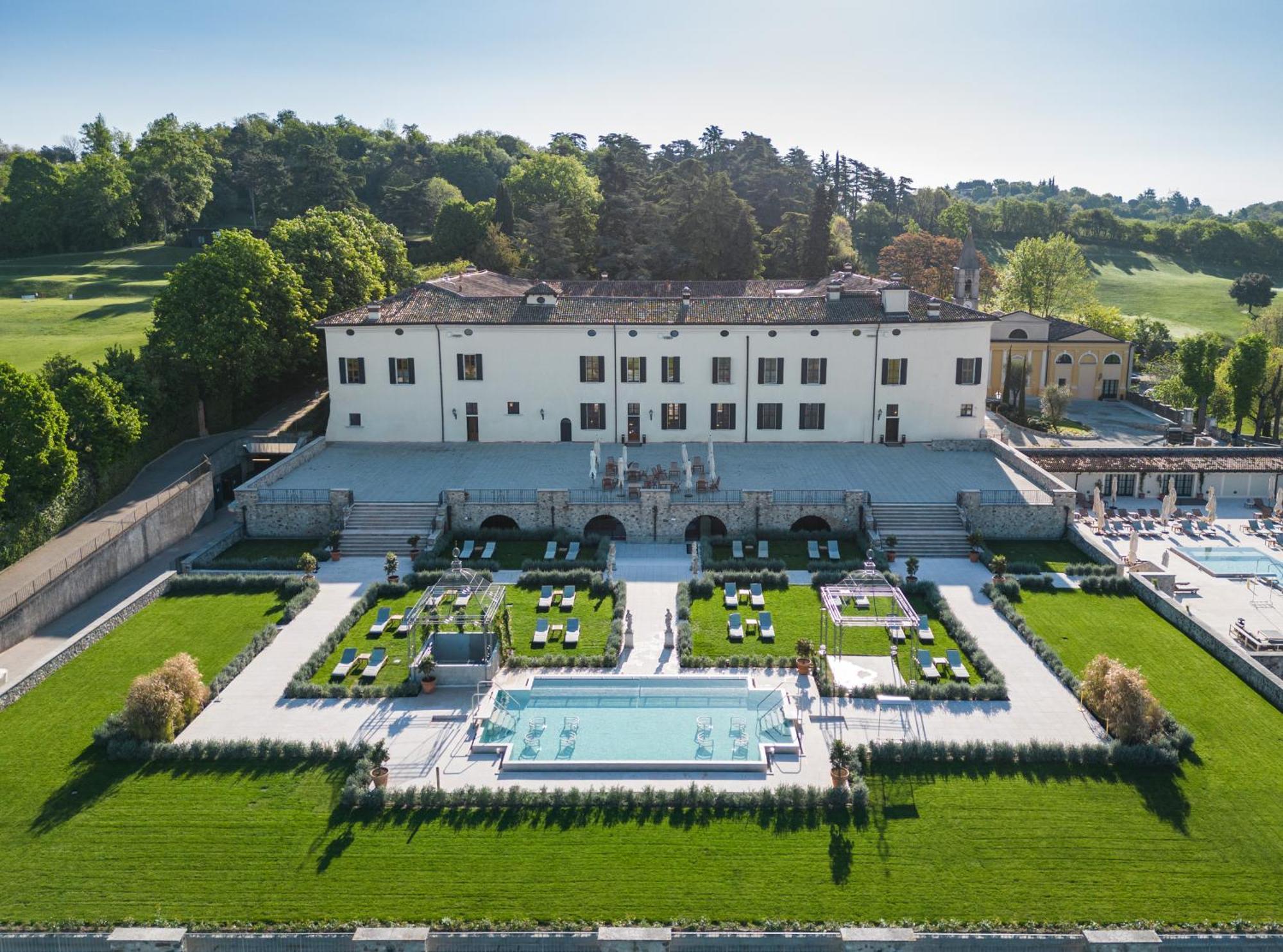 Qc Termegarda Spa & Golf Resort Calvagese Della Riviera Ngoại thất bức ảnh